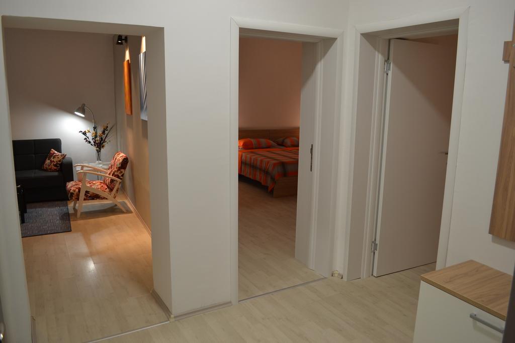 Lazarus Apartment Skopje Exterior photo